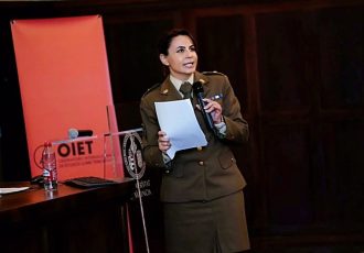 María Inmaculada Antunez - Conferenciante Comandante
